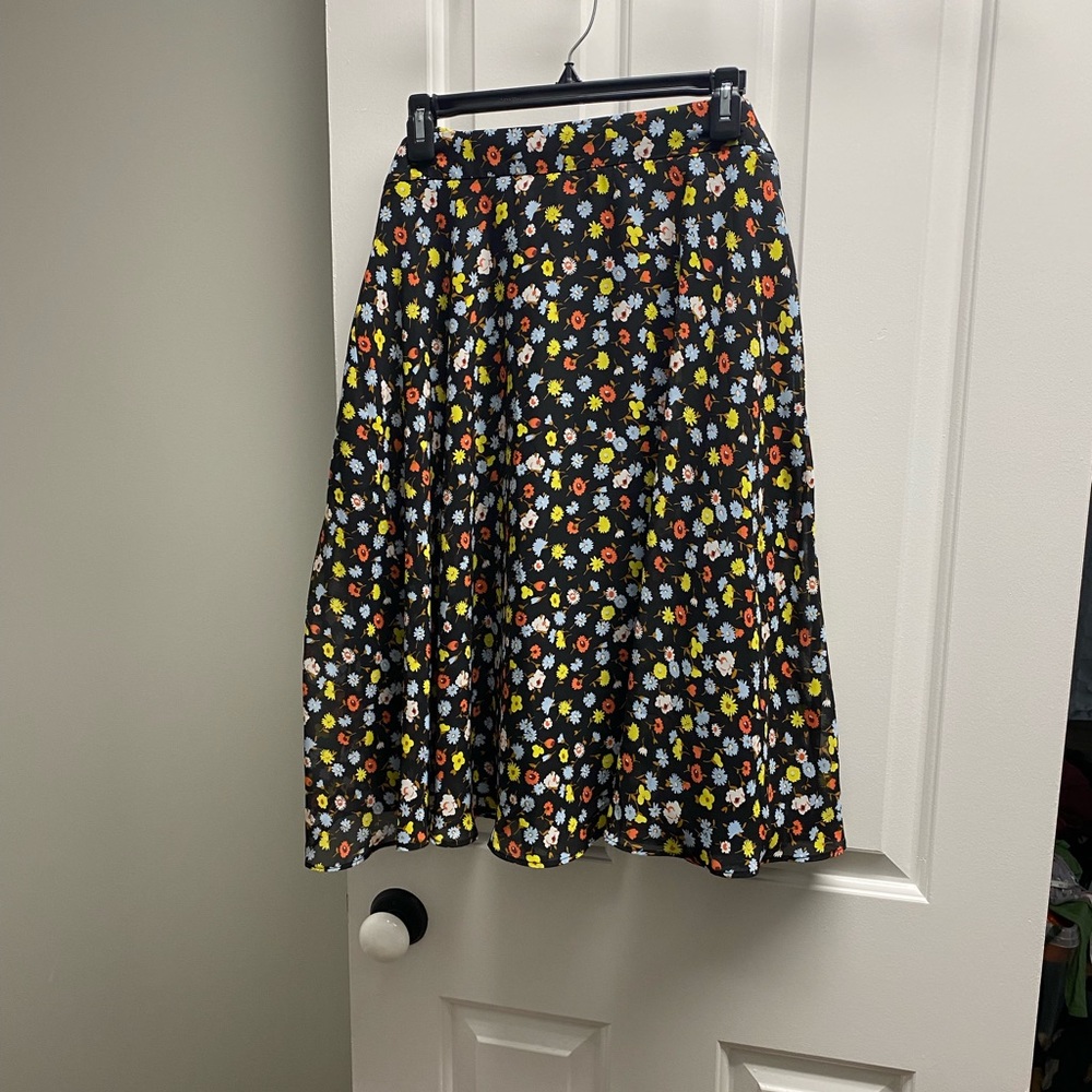 Ann Taylor factory large petite floral skirt